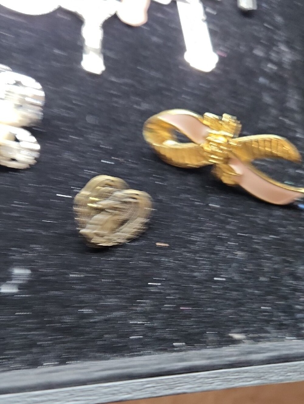Mixed Women’s Jewelry Lot — Multicolor Charms, Crosses & Pendants - Picture 6 of 10